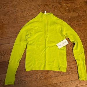 Athleta Flurry Half Zip Mock Neck Top, size small, color dark fiber optic